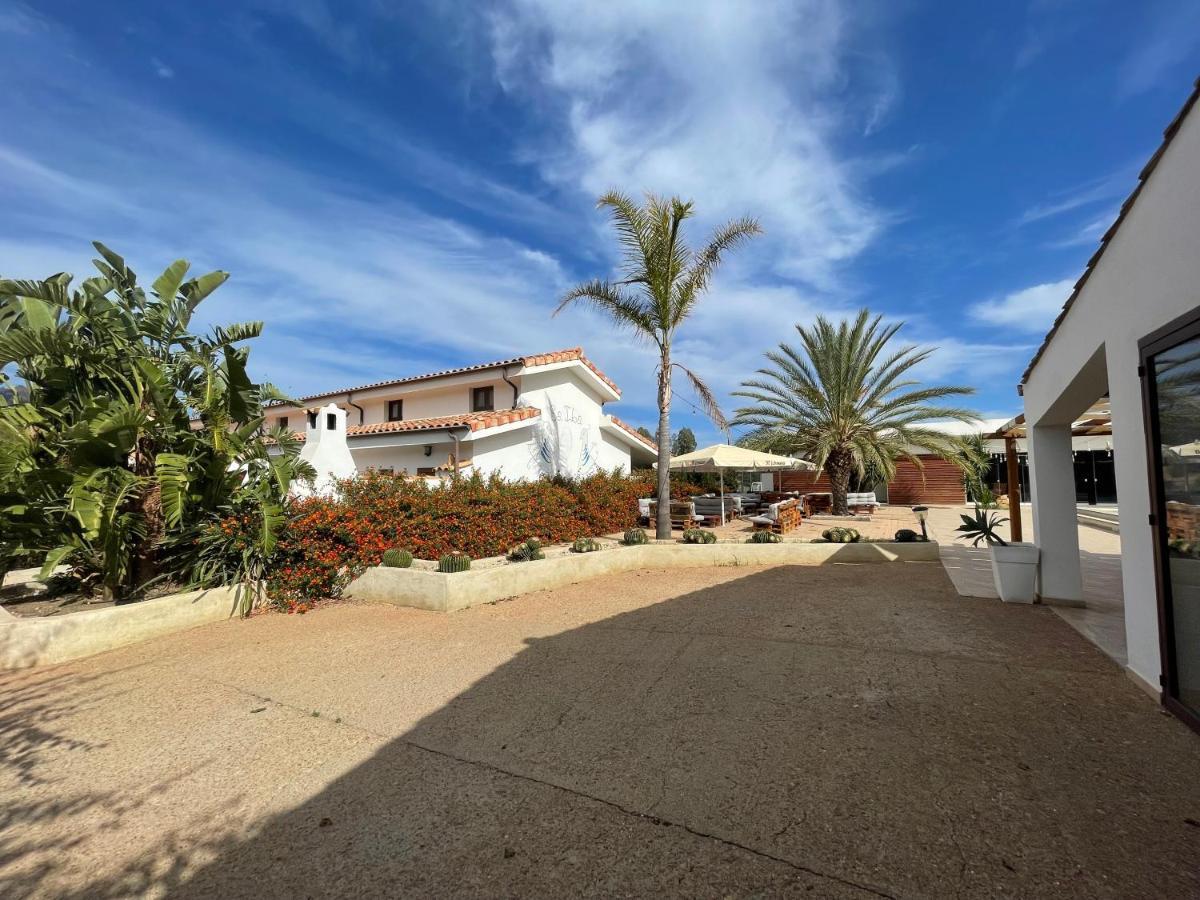 Sa Iba Resort Tertenìa Exteriér fotografie